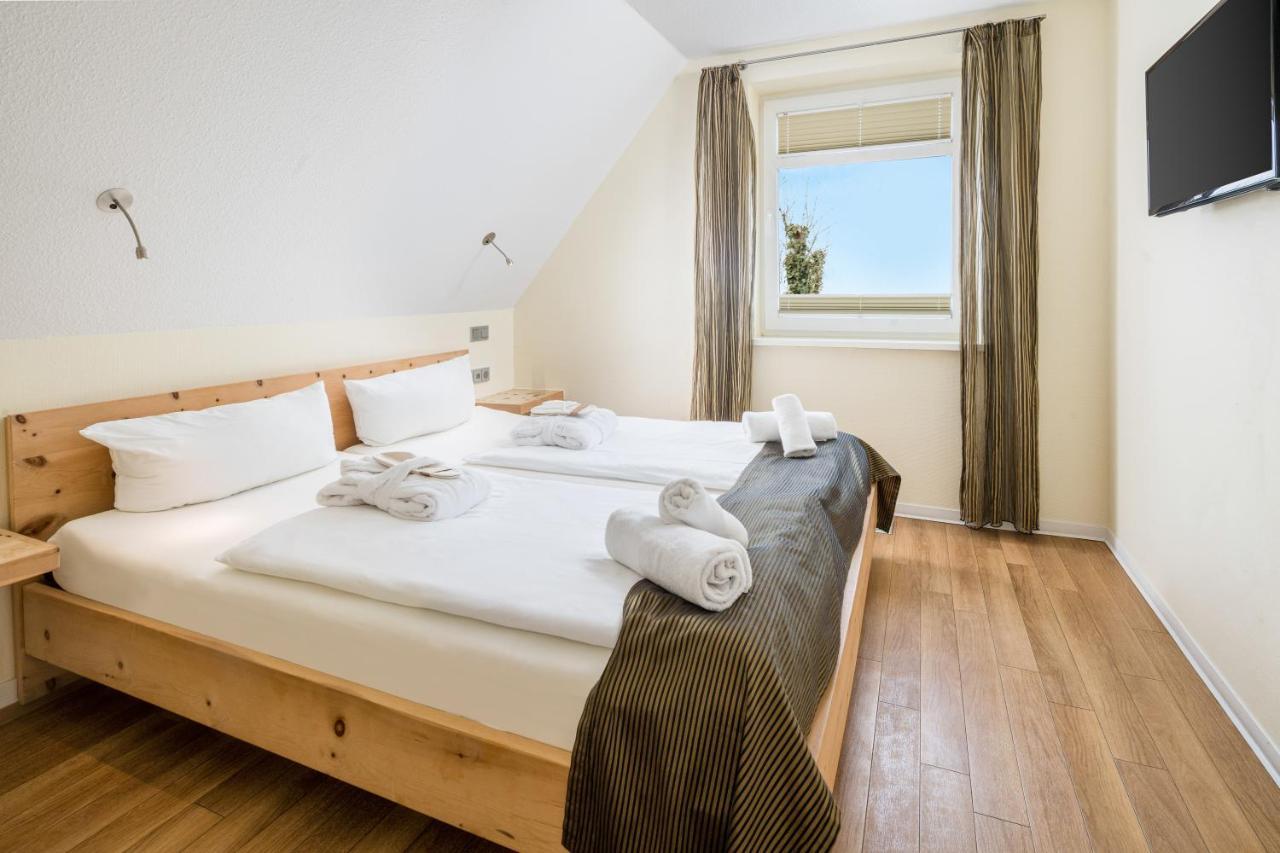 Suitenhotel Idyll Heckenrose Лангеоог Экстерьер фото